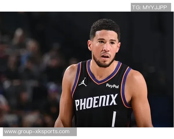 布克高效表现16投10中罚球全中独得31分助球队争胜