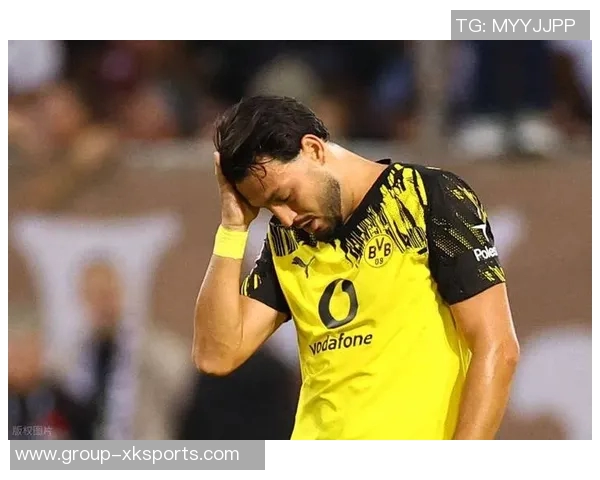 多特蒙德遭汉堡绝平柯尼希斯多费尔97分钟头球扳平比分